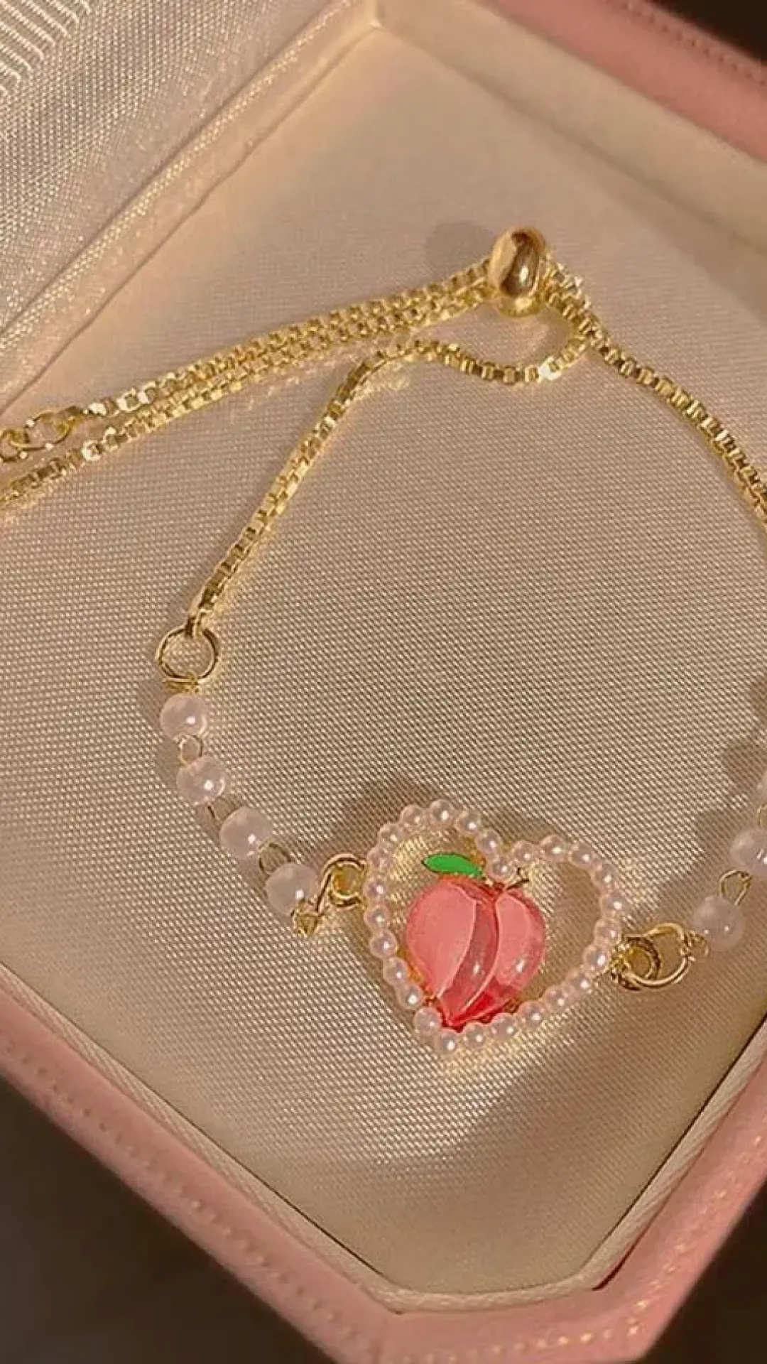 Pulsera ajustable de corazón con perlas